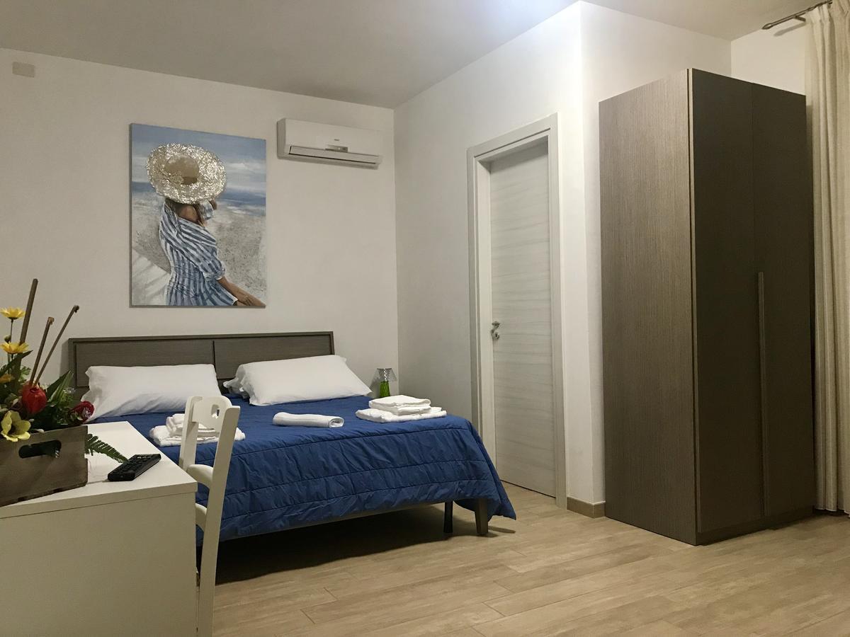 Bed and Breakfast Baia Dell'Orso Torre dell'Orso Exterior foto